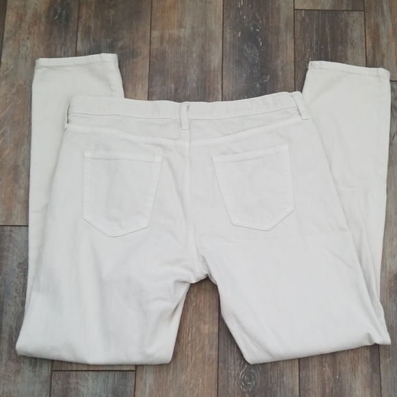 Jeans - Picture 3 of 3